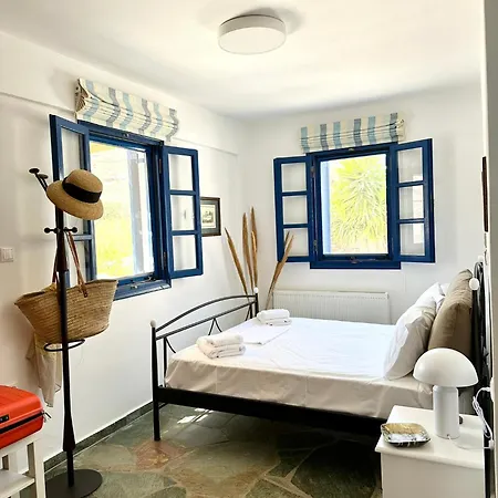 Aegean Paradise, Kythnos, Naousa