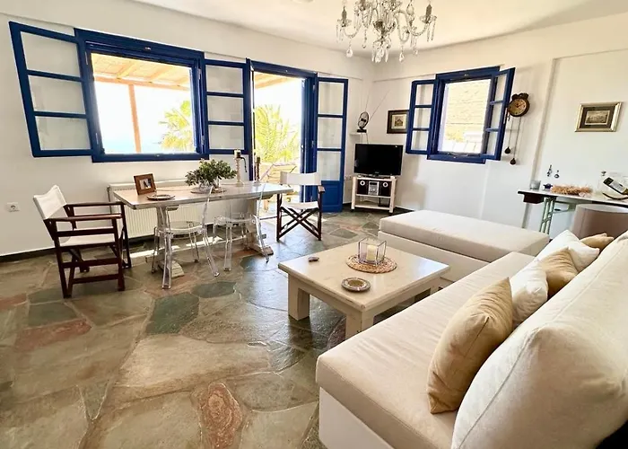 Aegean Paradise, Kythnos, Naousa בית נופש