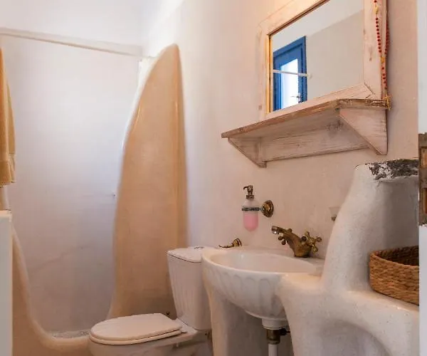 Aegean Paradise, Kythnos, Naousa Nyaraló *